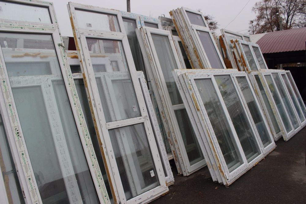 Балконные рамы б\у металлопластиковые окна двери б\у всех размеров.