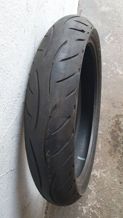 Opona motocyklowa Pirelli Metzeler Michelin