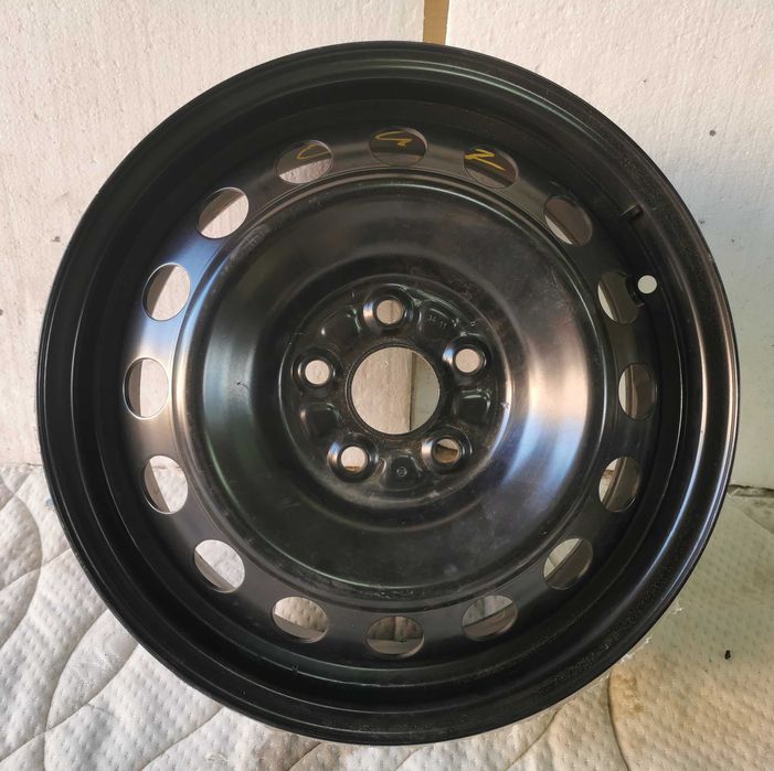 4x felga stalowa 5,5Jx15 Toyota Verso S Avanza 5x100 ET45 nowe
