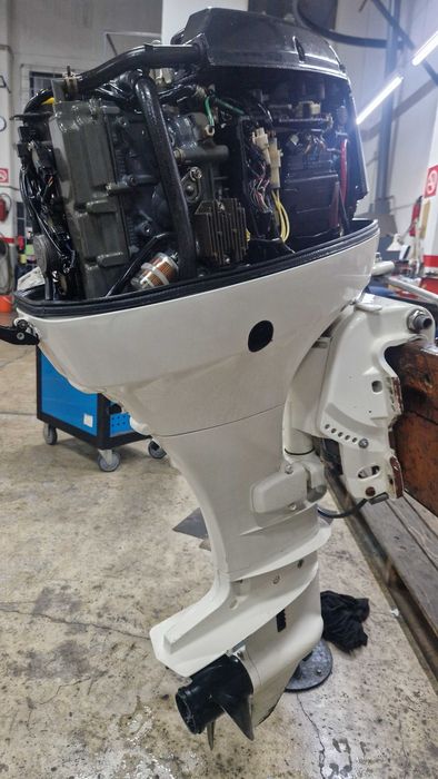 Motor 40Hp 4 tempos Johnson