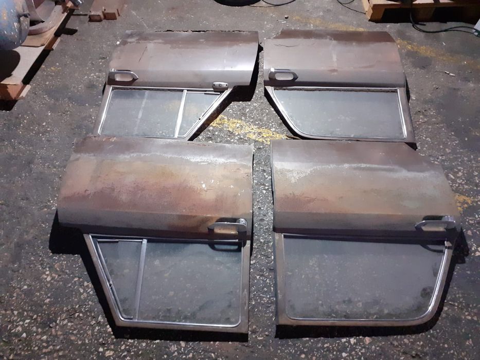 Portas completas Alfa Romeo 2.0 anos 60