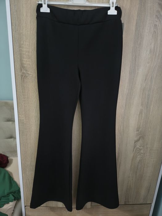 Spodnie dzwony damskie HIT VIRAL