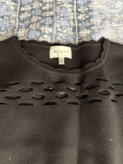 Czarna elegancka sukienka Milly
