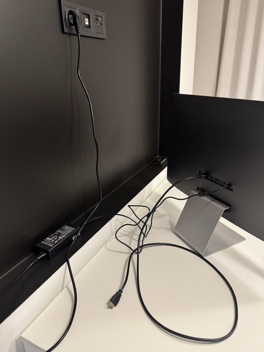 MSI Modern MD271UL – monitor 27″ 4K UHD do pracy i rozrywki