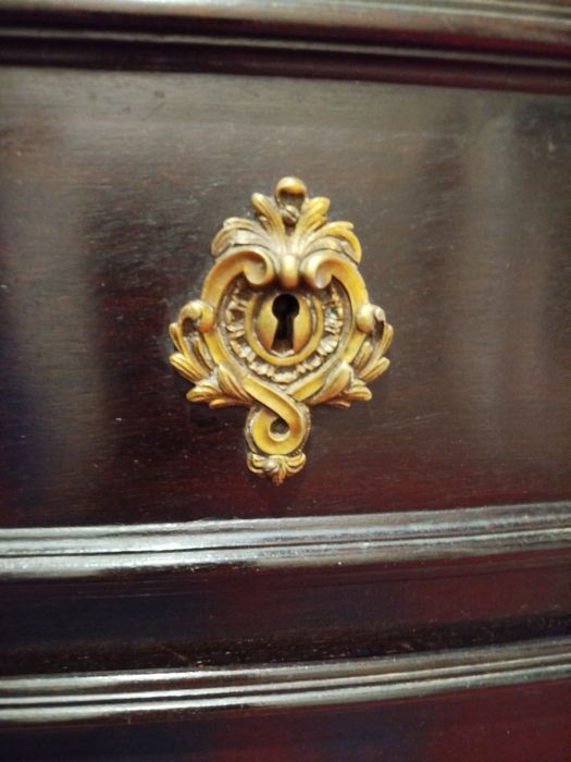 Cómoda D. José. Belíssima