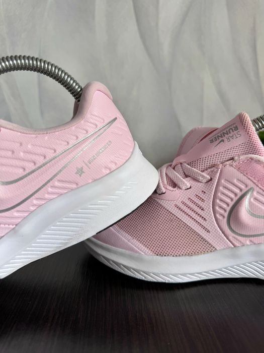 Кросівки Nike Star Runner 2.0 (р. 33-33.5)