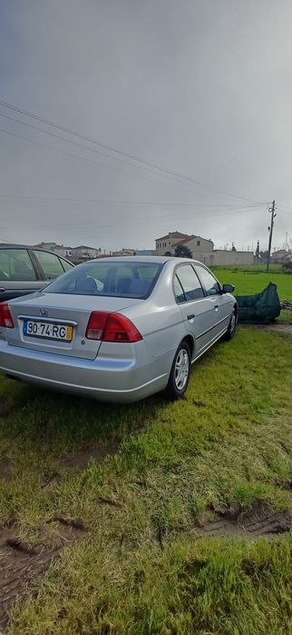 Honda Civic VII com motor avariado