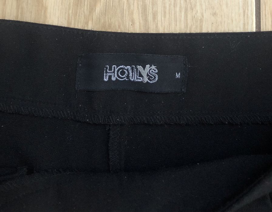 Czarne eleganckie spodnie Hailys M
