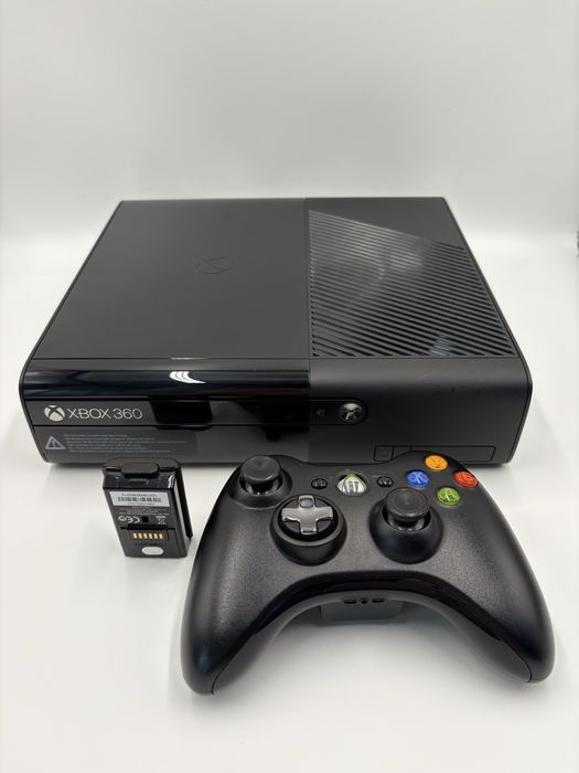 Xbox 360 slim e 250 GB