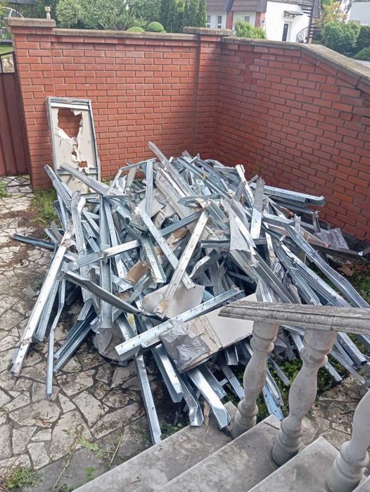 Вивіз сміття.Обухів та область послуга вантажників