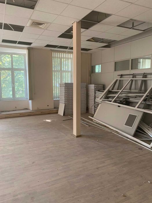 Продам офис 552 кв.м на Дерибасовской. От хозяина