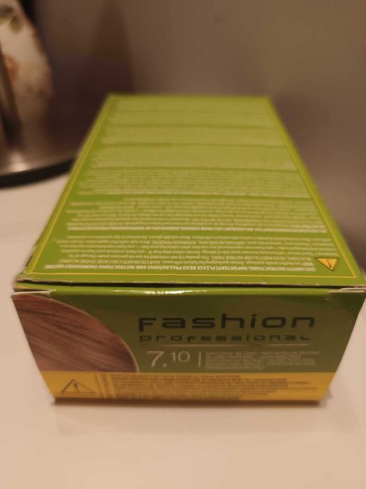 Farba do włosów-Fashion Professional