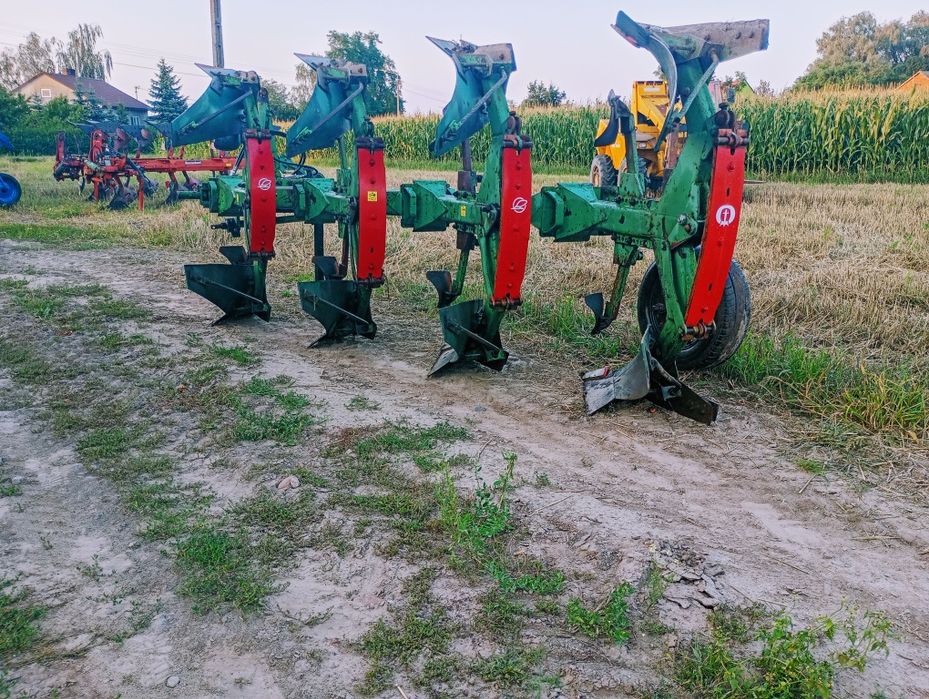 Pług 4  AMAZONE na zabezpieczeniu resorowym !!!