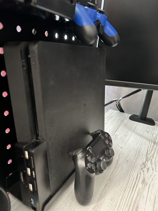 Sony Playstation 4 Slim Full Set - 2 по ціні 1