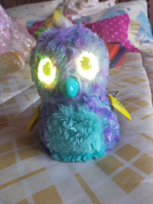 Boneco Interativo Hatchimals