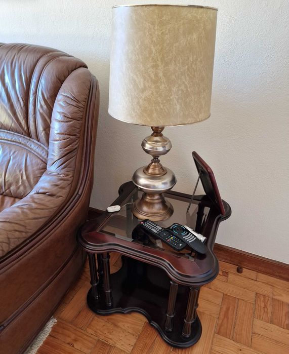 Conjunto 2 Mesas de Sala + 2 Candeeiros