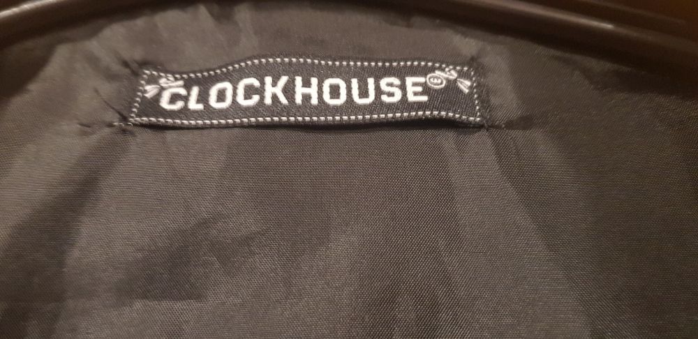 Colete Clockhouse Novo Tamanho M/L - 15€