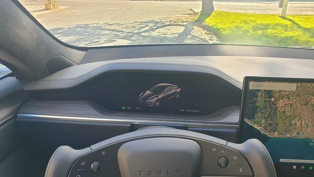 Tesla Model S Long Range AWD64650857562625124