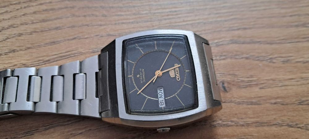 Zegarek Seiko 5 TZW telewoizor z małą usterką automatic