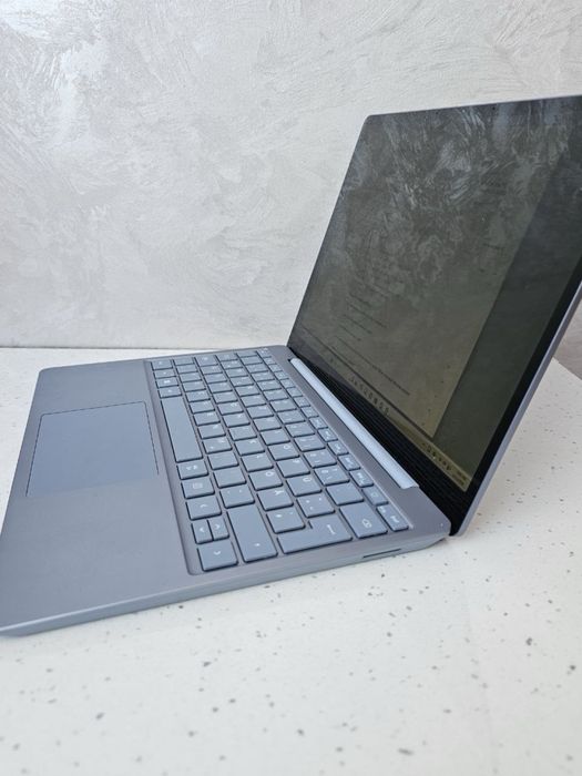 microsoft surface laptop go 3