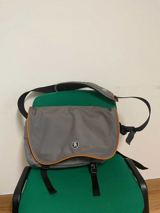 Mala de Tiracolo Crumpler