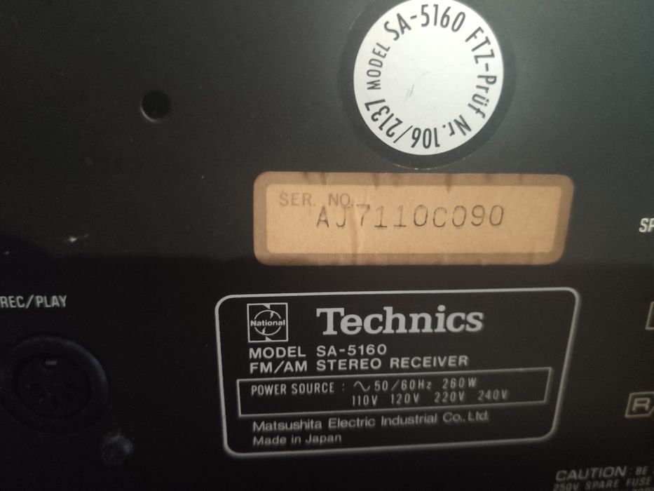 Gira discos e amplificador