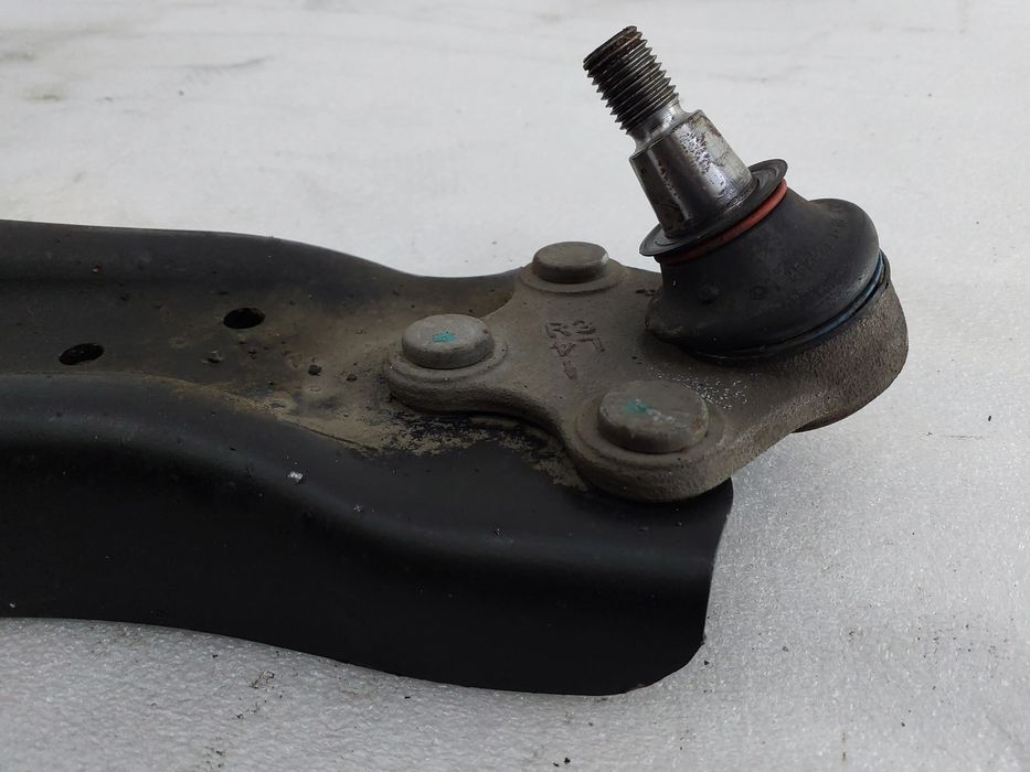 Braço de suspensão frente esquerdo VOLKSWAGEN Polo (6R, 6C)