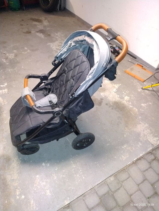Wózek 4BABY STINGER AIR - koła pompowane