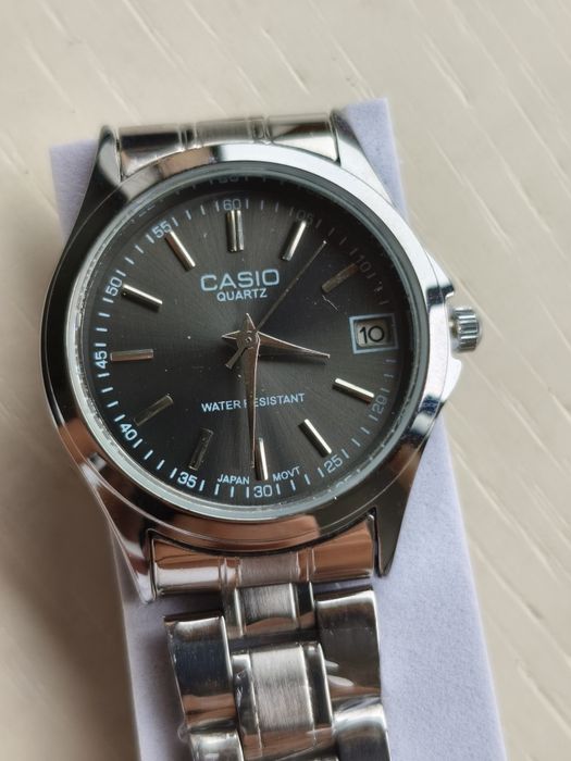 Casio relógio de mulher NOVO