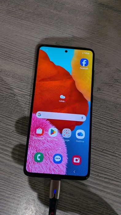 Samsung Galaxy A51 uszkodzony