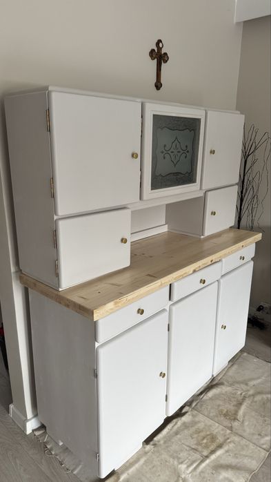 Odnowiony kredens PRL lata 60 (vintage, loft, kaszmir)