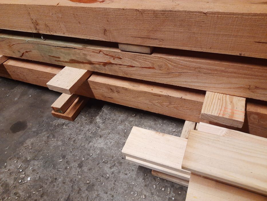 Belki ,kantówki, słupy, krokwie modrzew 10x10 długość 2,5mb