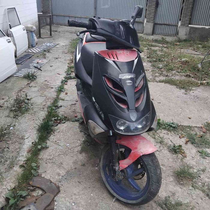 Продам  Апрілія ср