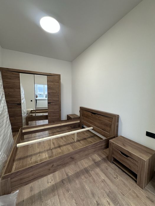 **ЦЕНТР! Перша Оренда 1-К Преміум Класу! Красна Площа