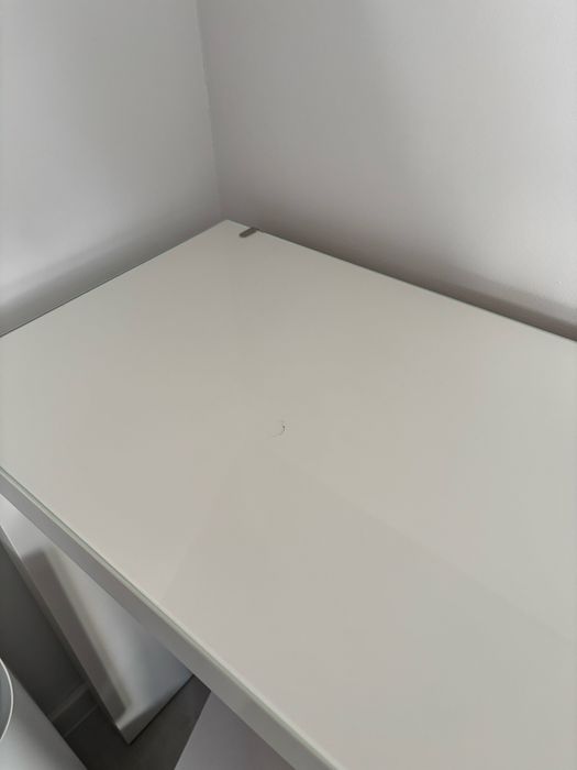 Toaletka Malm z lustrem