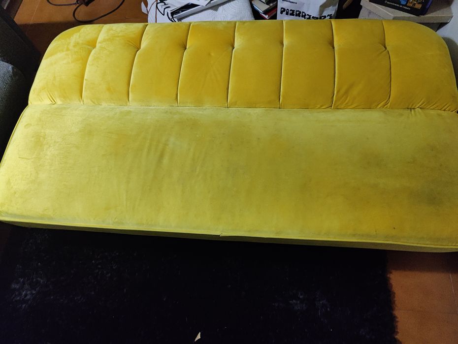 Sofa Cama Sklum (em Amarelo)
