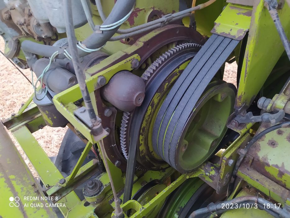 Комбайн    Claas