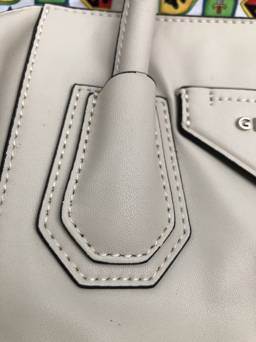 Сумка Givenchy Antigona шкіряна