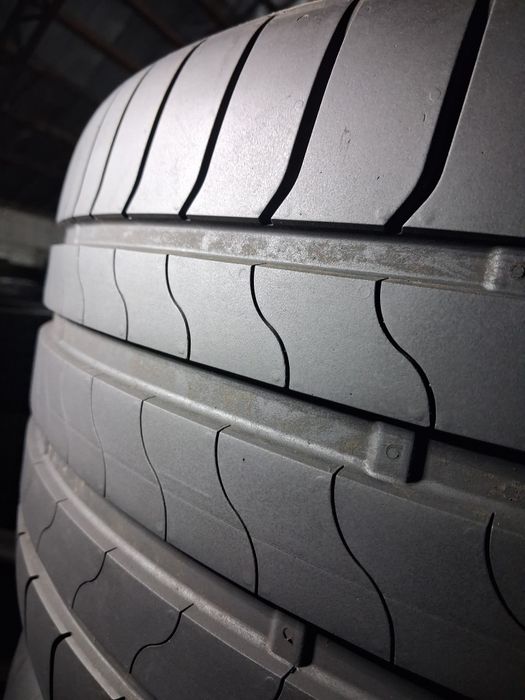 275/35 20 Bridgestone Turanza 6 Шини б/у літо ПАРА
