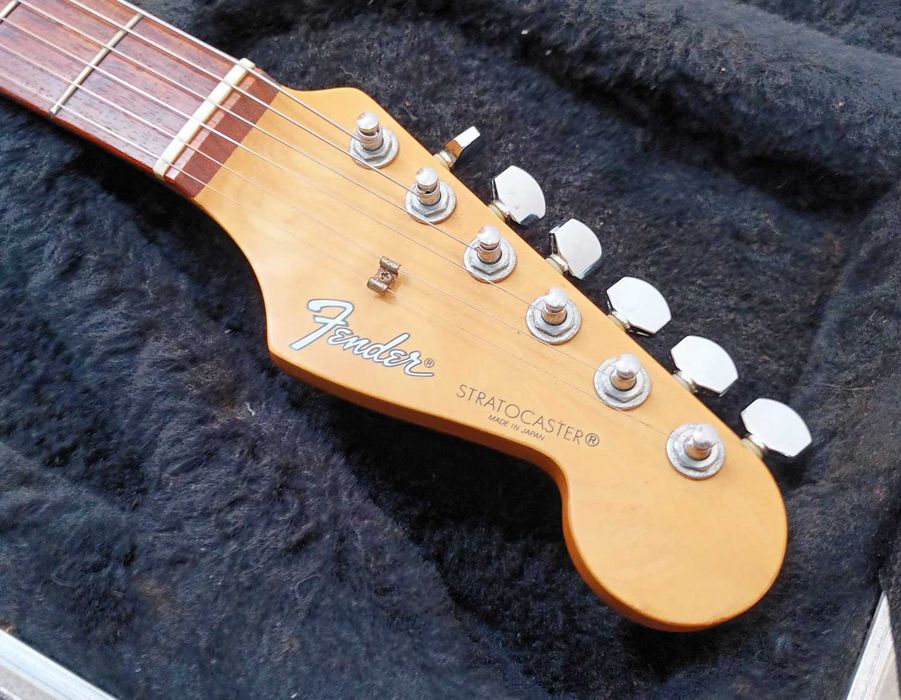 Fender Stratocaster Standard - Made in Japan 1993