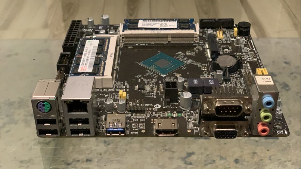 Płyta główna Asus J1800I-C / miniITX / +2x2GB Ddr3