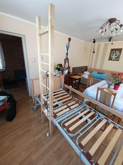 Łóżko rehabilitacyjne -elektryczne