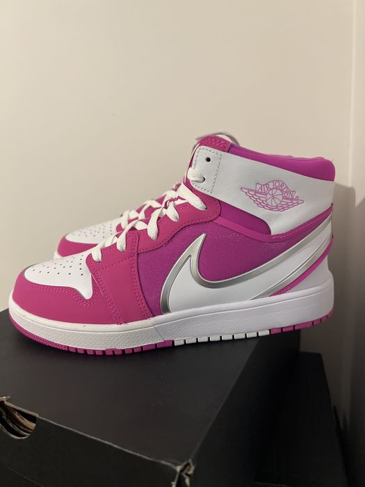 Jordan 1 mid rm easy on 40