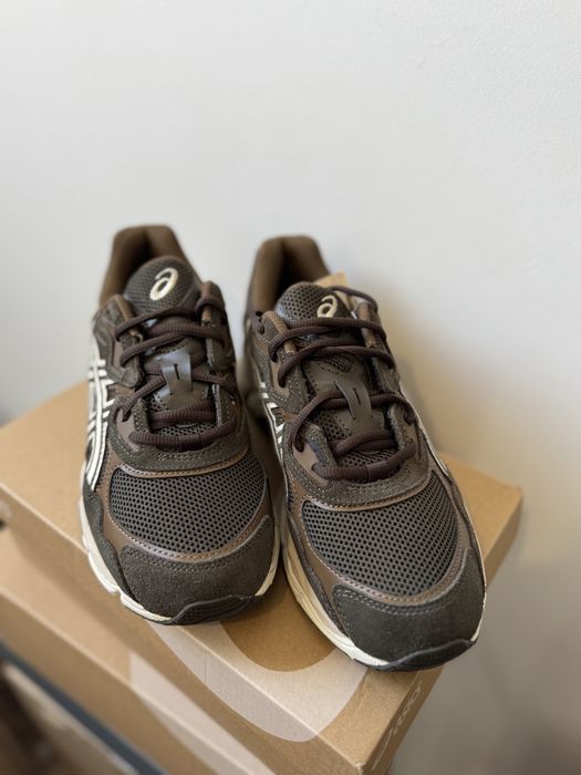 Кросівки Asics Gel-Nyc Black Coffee Brown/Olive 1203A663-200 41.5