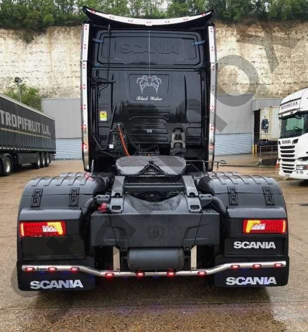 Orurowanie tylne Scania S / R oświetlenie led, uchwyt pod chlapacz