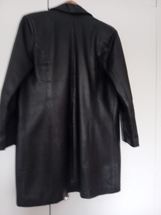 Vendo casaco usado ,mas em bom estado ,pele genuína