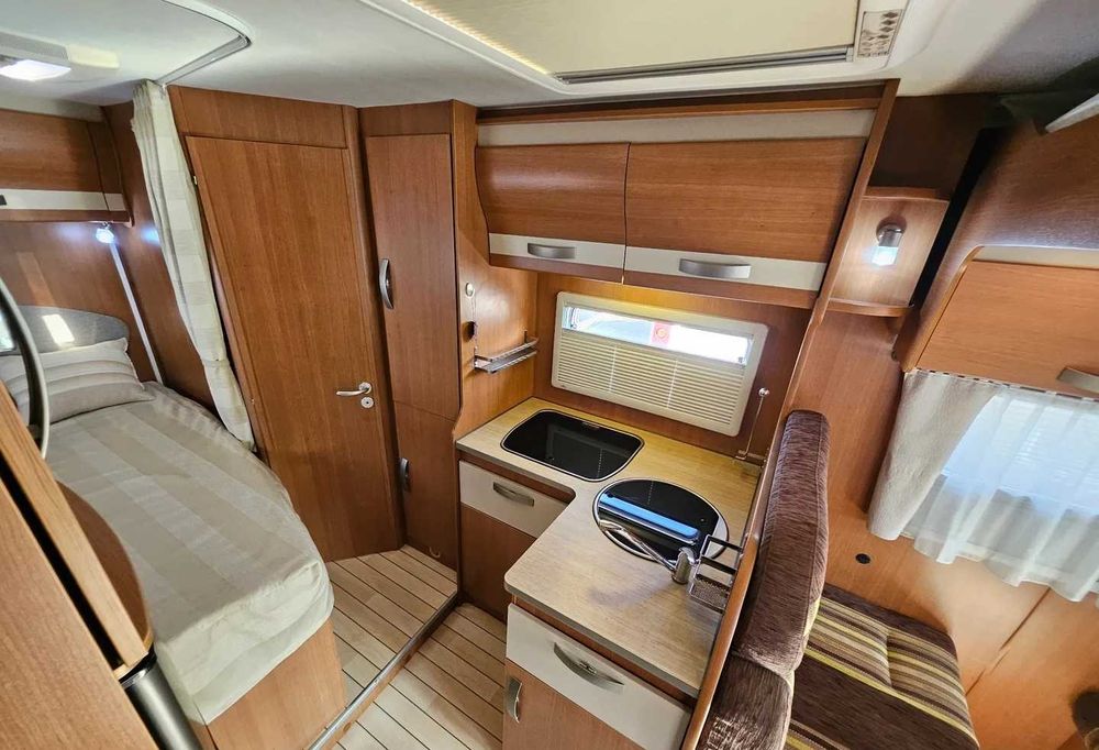 Autocaravana Fiat Pilote Aventura P 716