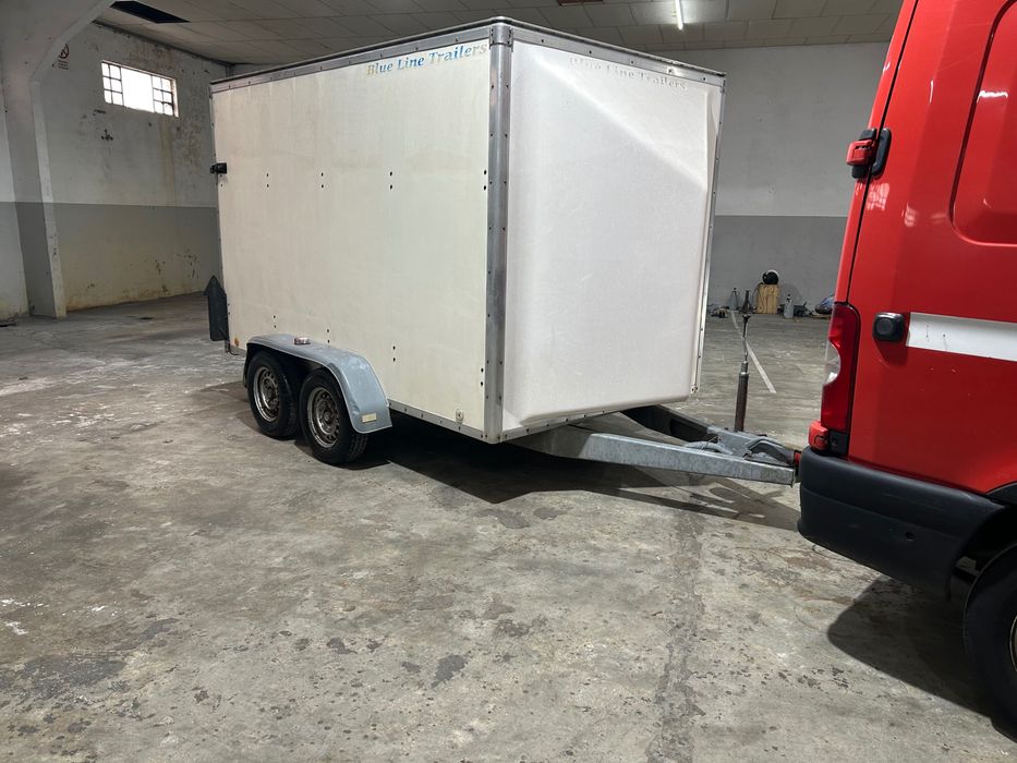 Reboque 2 eixos BLUE LINE - impecável