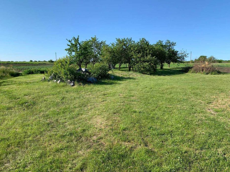 Продається земельна ділянка в селі Високі Байраки