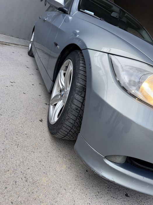 Sprzedam bmw e90 320i